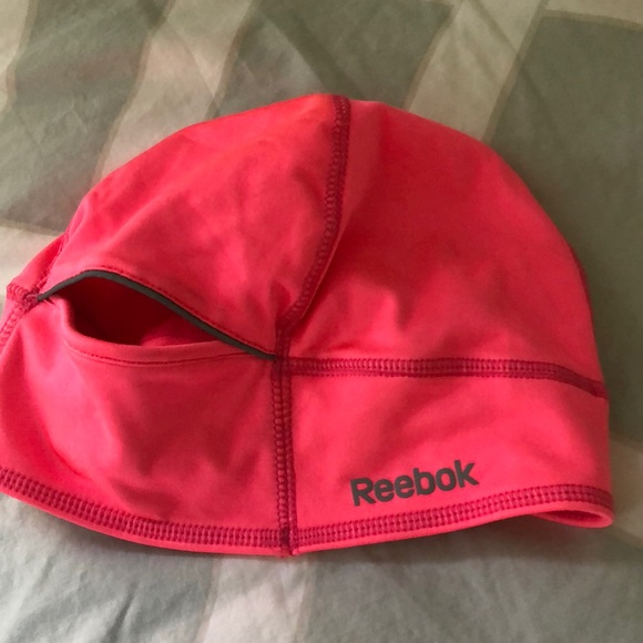 reebok skull cap